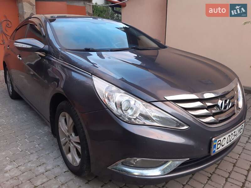 Седан Hyundai Sonata 2010 в Трускавці
