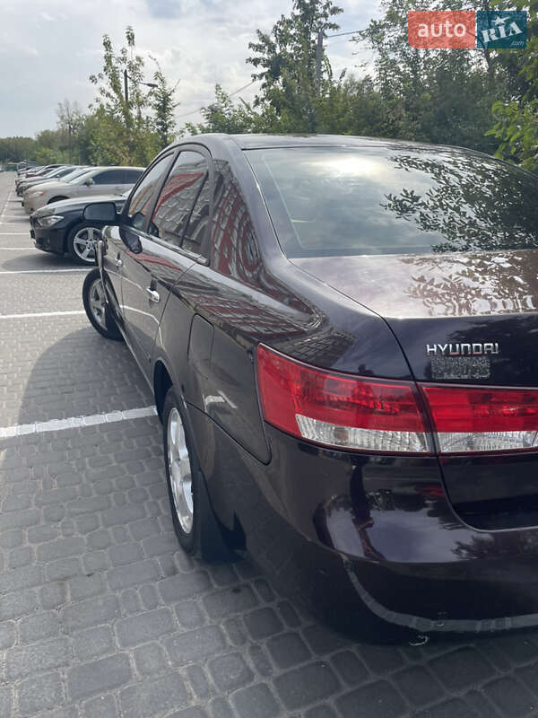Седан Hyundai Sonata 2006 в Києві