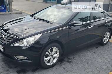 Седан Hyundai Sonata 2010 в Херсоне