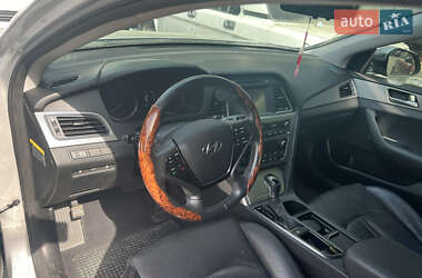 Седан Hyundai Sonata 2015 в 
