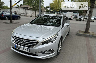 Седан Hyundai Sonata 2016 в Дніпрі