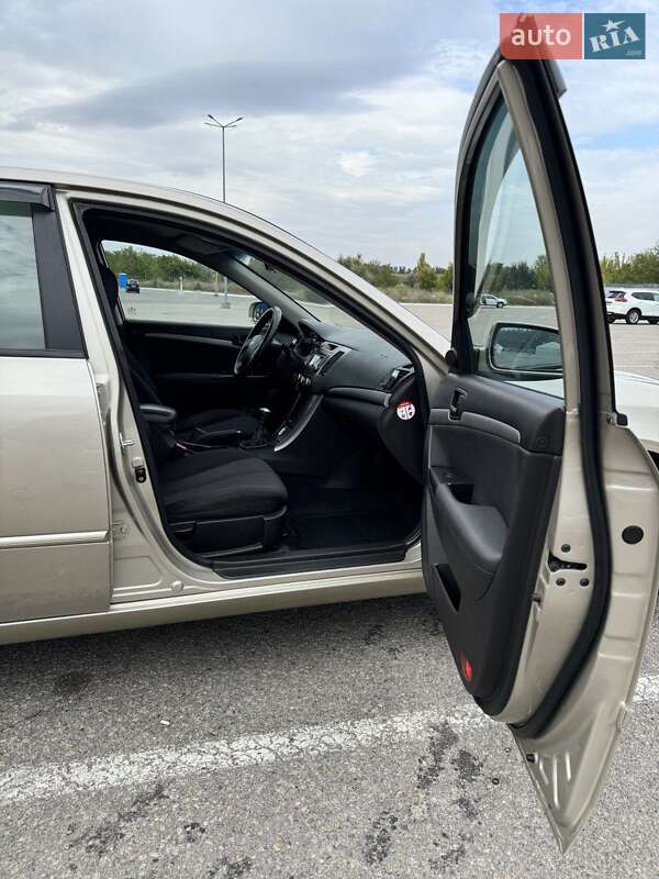 Седан Hyundai Sonata 2008 в Дніпрі