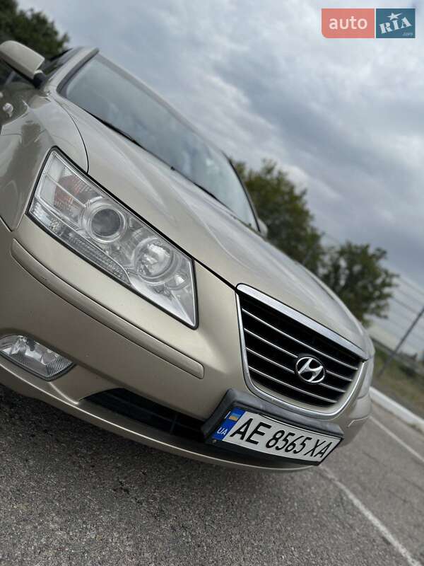 Седан Hyundai Sonata 2008 в Дніпрі