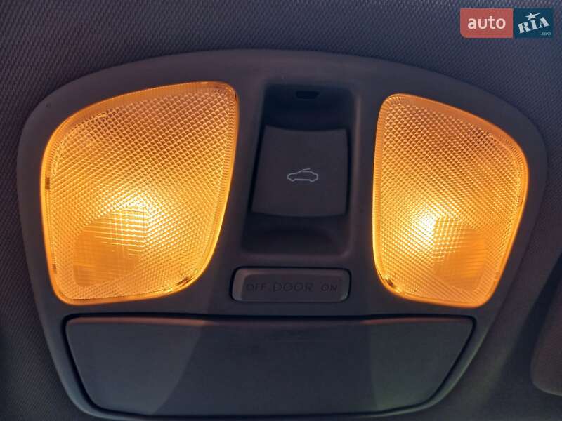 Седан Hyundai Sonata 2010 в Борисполі