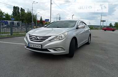 Hyundai Sonata 2013