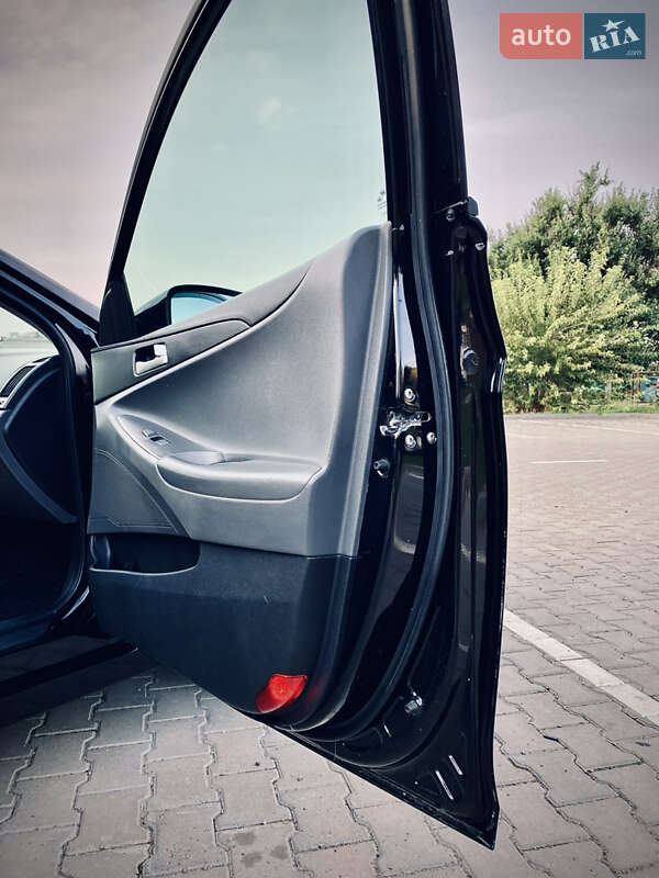 Седан Hyundai Sonata 2012 в Одессе