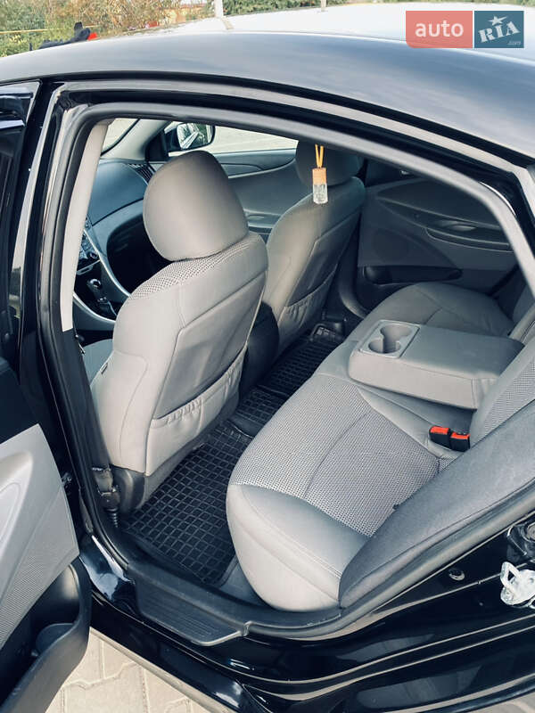 Седан Hyundai Sonata 2012 в Одессе