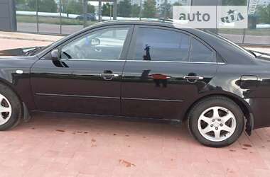 Седан Hyundai Sonata 2007 в Нетешине