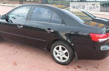 Седан Hyundai Sonata 2007 в Нетешине