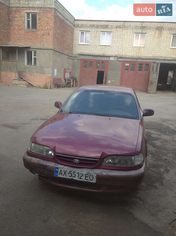 Седан Hyundai Sonata 1993 в Харькове