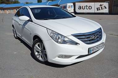 Hyundai Sonata 2010