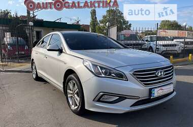 Седан Hyundai Sonata 2015 в Миколаєві