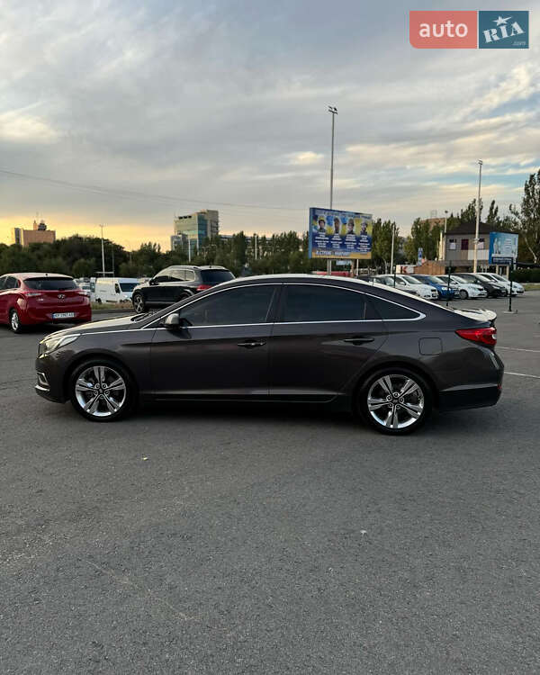 Седан Hyundai Sonata 2016 в Кам'янському