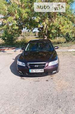 Седан Hyundai Sonata 2007 в Вознесенске