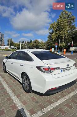 Седан Hyundai Sonata 2017 в Одессе