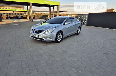 Hyundai Sonata 2010