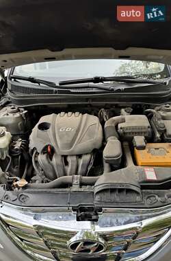 Седан Hyundai Sonata 2012 в 