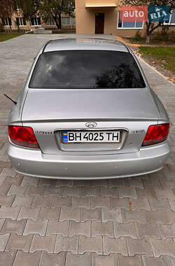 Седан Hyundai Sonata 2003 в Подільську