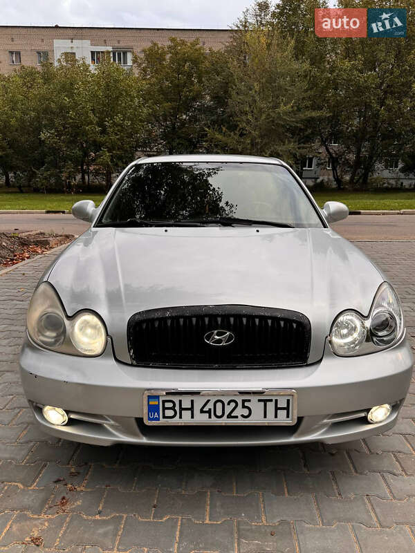 Седан Hyundai Sonata 2003 в Подольске