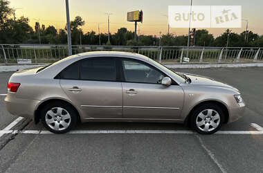 Седан Hyundai Sonata 2007 в Киеве