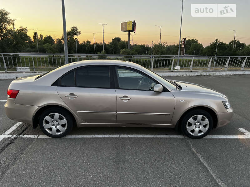 Hyundai Sonata 2007