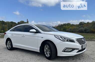 Седан Hyundai Sonata 2015 в Дніпрі