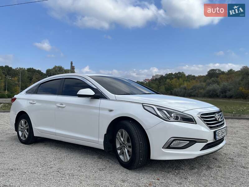 Седан Hyundai Sonata 2015 в Днепре