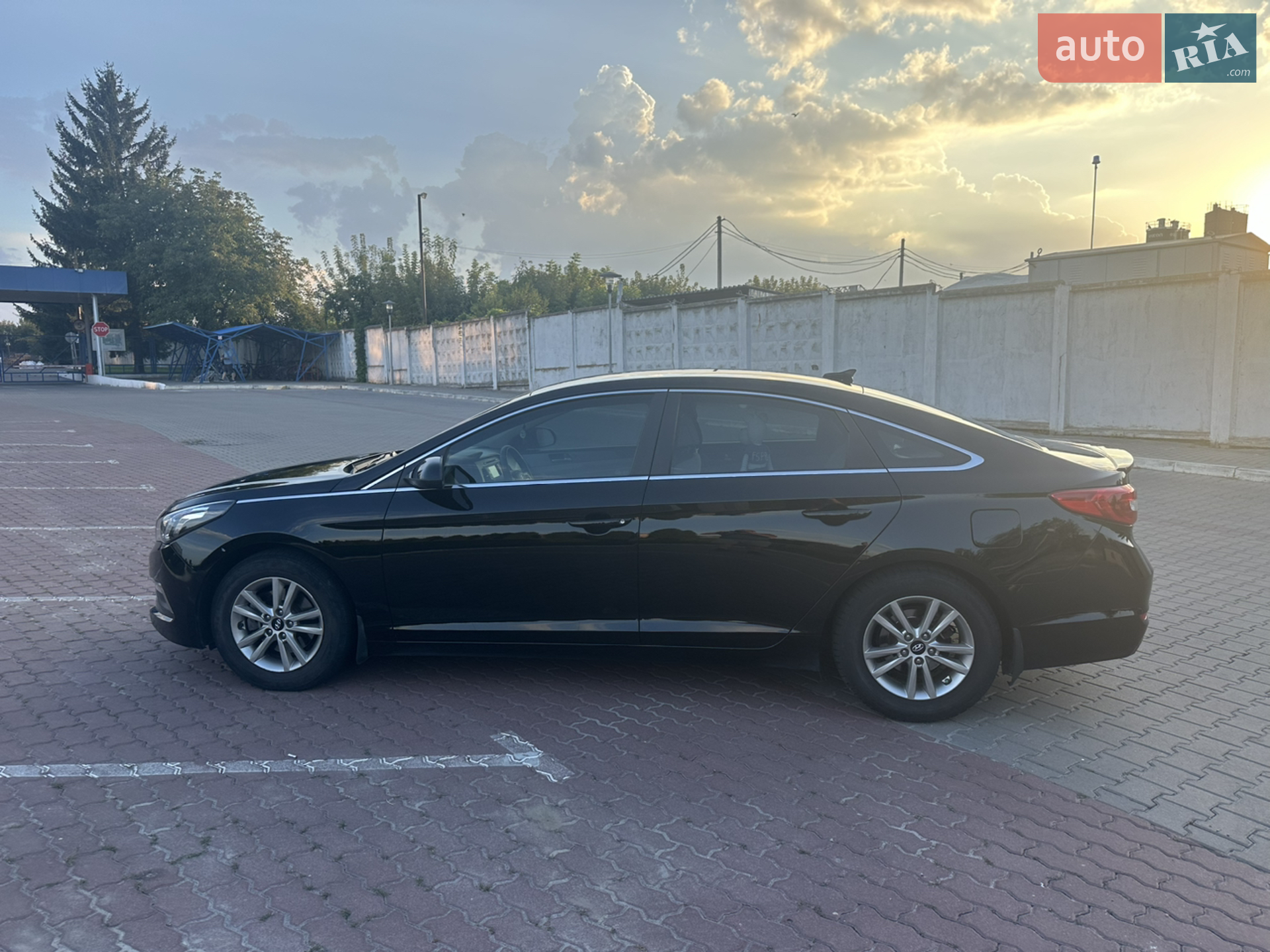 2015 Hyundai Sonata - мініатюра 12