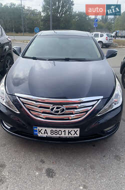 Hyundai Sonata 2011