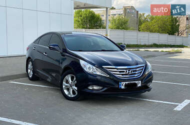 Седан Hyundai Sonata 2011 в Обухове