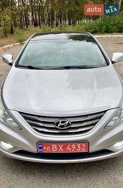 Седан Hyundai Sonata 2012 в Ахтырке