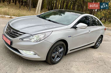 Седан Hyundai Sonata 2012 в Ахтырке