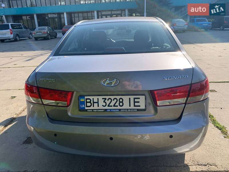 Седан Hyundai Sonata 2007 в Измаиле
