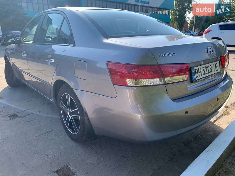 Седан Hyundai Sonata 2007 в Измаиле