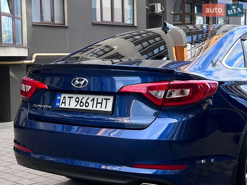 Седан Hyundai Sonata 2015 в Ивано-Франковске
