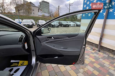 Седан Hyundai Sonata 2013 в 