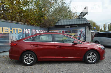 Седан Hyundai Sonata 2015 в Києві