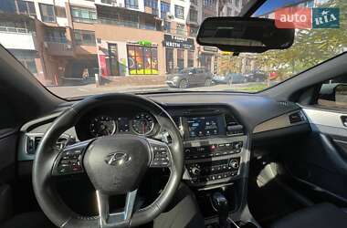 Седан Hyundai Sonata 2016 в Києві