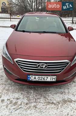 Седан Hyundai Sonata 2015 в Обухове