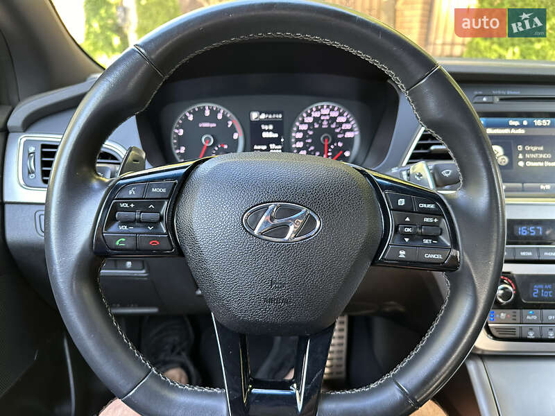 Седан Hyundai Sonata 2014 в Одессе