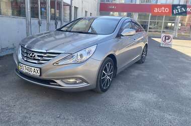 Hyundai Sonata 2011