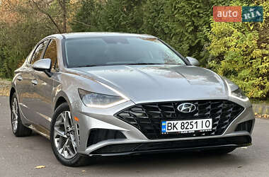 Hyundai Sonata 2021