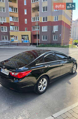 Седан Hyundai Sonata 2011 в Ирпене