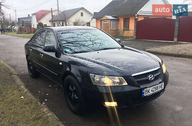 Седан Hyundai Sonata 2006 в Рівному