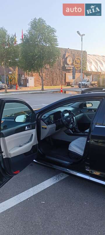 Седан Hyundai Sonata 2015 в Ізмаїлі фото 10 Седан Hyundai Sonata 2015 в Ізмаїлі