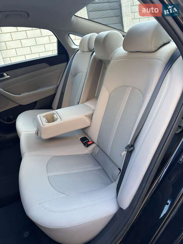 Седан Hyundai Sonata 2015 в Киеве