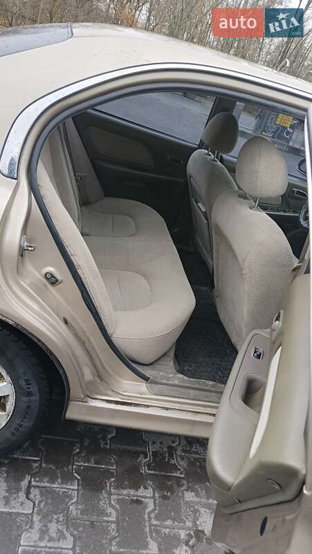 Седан Hyundai Sonata 2004 в Білій Церкві