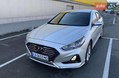 Седан Hyundai Sonata 2018 в Киеве