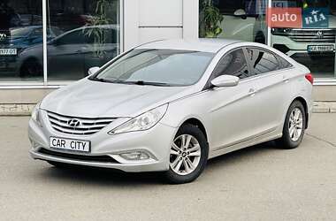 Седан Hyundai Sonata 2010 в Киеве