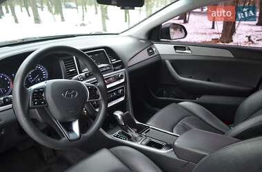 Седан Hyundai Sonata 2018 в 
